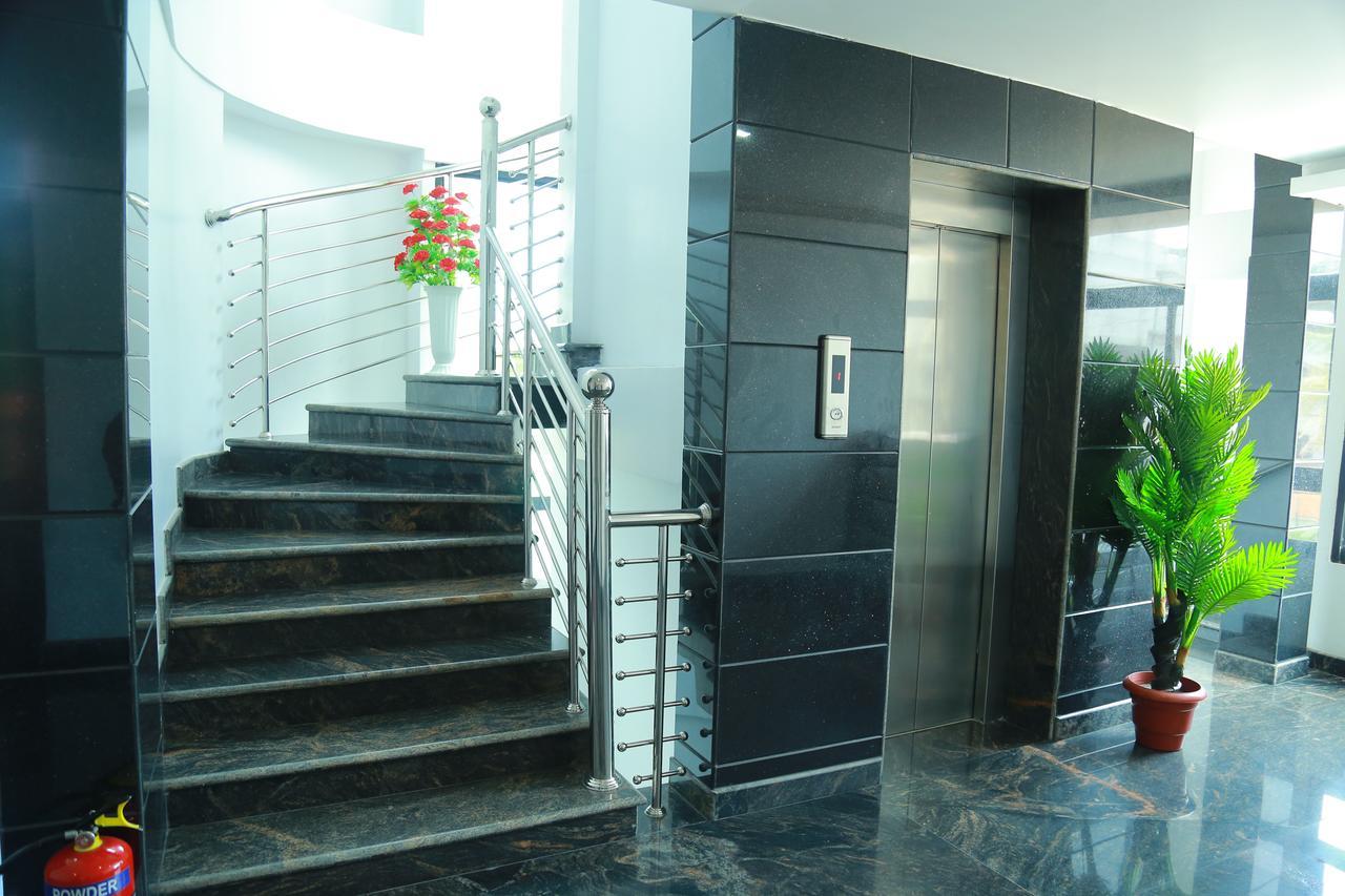马拉普兰 Aarya Bhavan Residency酒店 外观 照片
